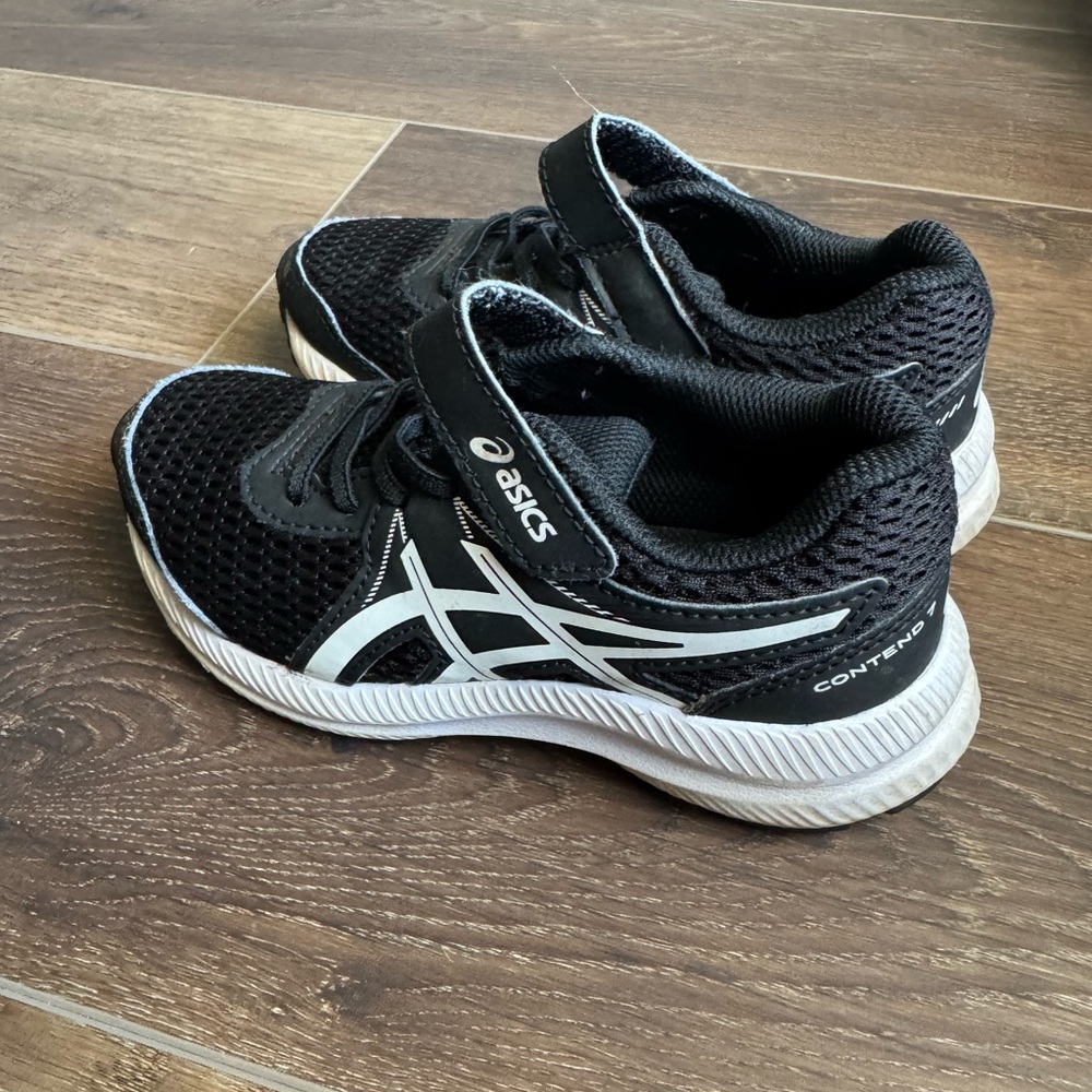 ASICS Kids Black and White Sneakers